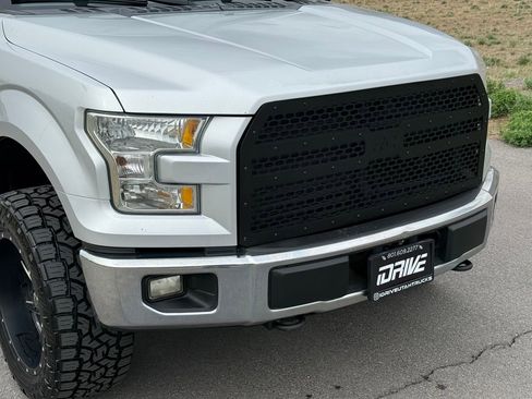 Used 2015 Ford F150 XLT w/ Trailer Tow Package image 5