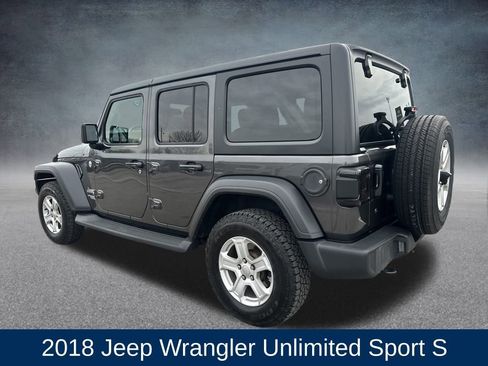 Used 2018 Jeep Wrangler Unlimited Sport S image 3