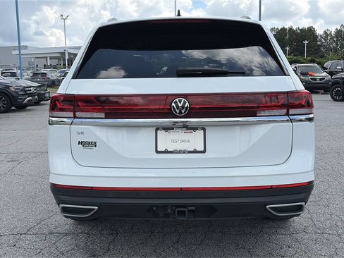 Certified 2025 Volkswagen Atlas SE FWD image 25