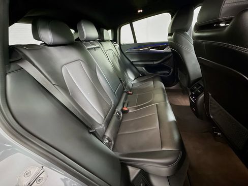 Used 2022 BMW X4 M40i w/ Parking Assistance Package image 28