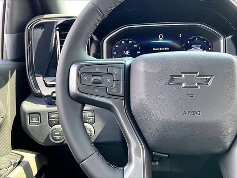 New 2026 Chevrolet Silverado 2500 ZR2 w/ LPO, Dark Essentials Package AWD/4WD image 19