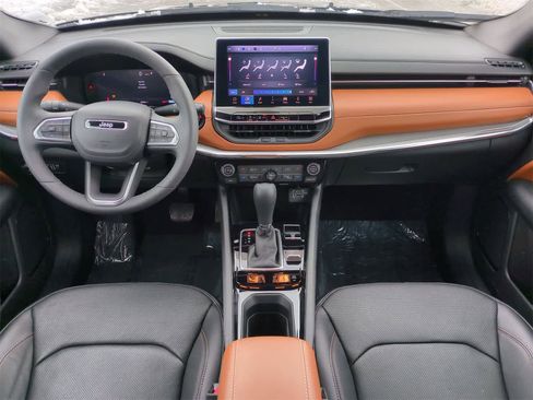 Certified 2024 Jeep Compass Limited w/ Elite Group image 15