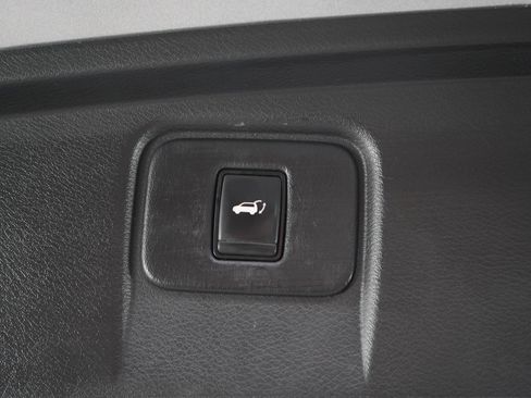 Used 2017 Nissan Murano SL w/ SL Technology Package AWD/4WD image 12