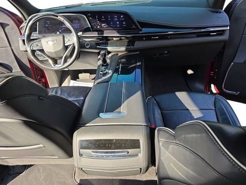 Certified 2022 Cadillac Escalade ESV Sport w/ Touring Package image 9