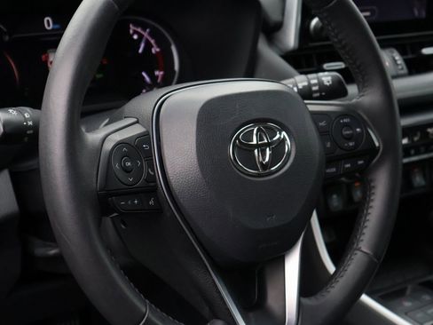 Used 2024 Toyota RAV4 XLE Premium image 18