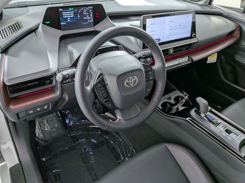 Used 2025 Toyota Prius Plug-In Hybrid w/ Limited Premium Package FWD image 11