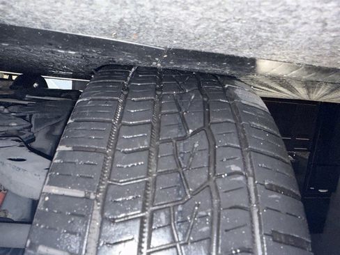 Used 2024 Toyota Prius Limited image 19