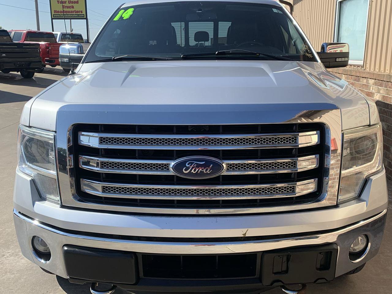 Used 2014 Ford F150 Lariat w/ Equipment Group 502A Luxury AWD/4WD image 7