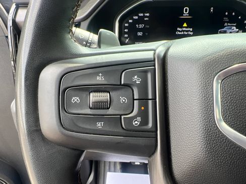 Used 2024 GMC Sierra 1500 AT4 w/ AT4 Premium Package AWD/4WD image 30