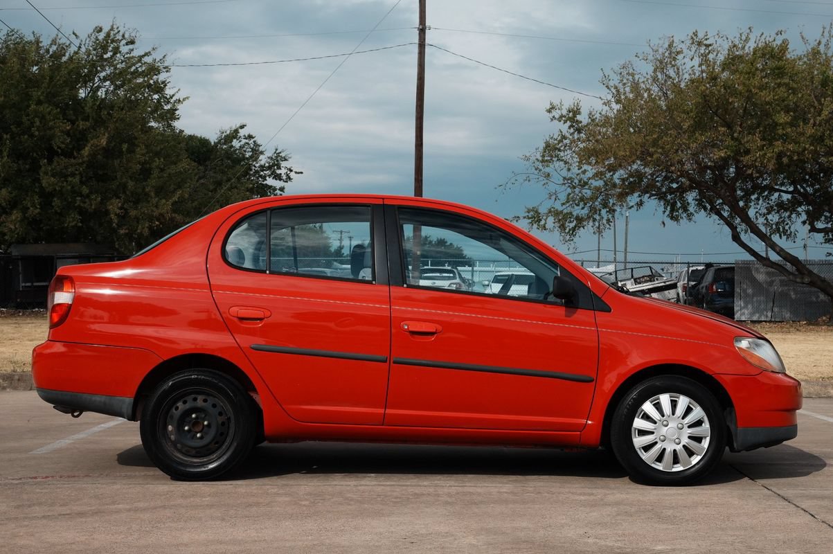 Used 2001 Toyota Echo Sedan FWD image 14