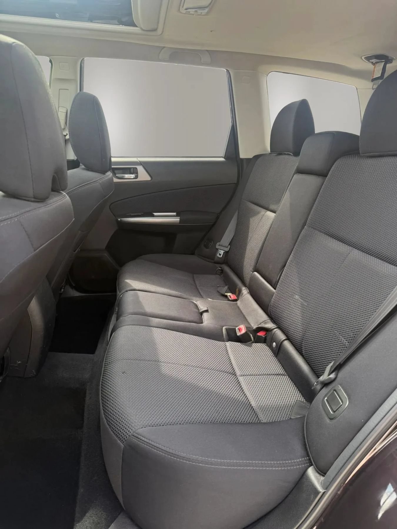 Used 2013 Subaru Forester 2.5X Premium w/ All-Weather Plus Pkg AWD/4WD image 19