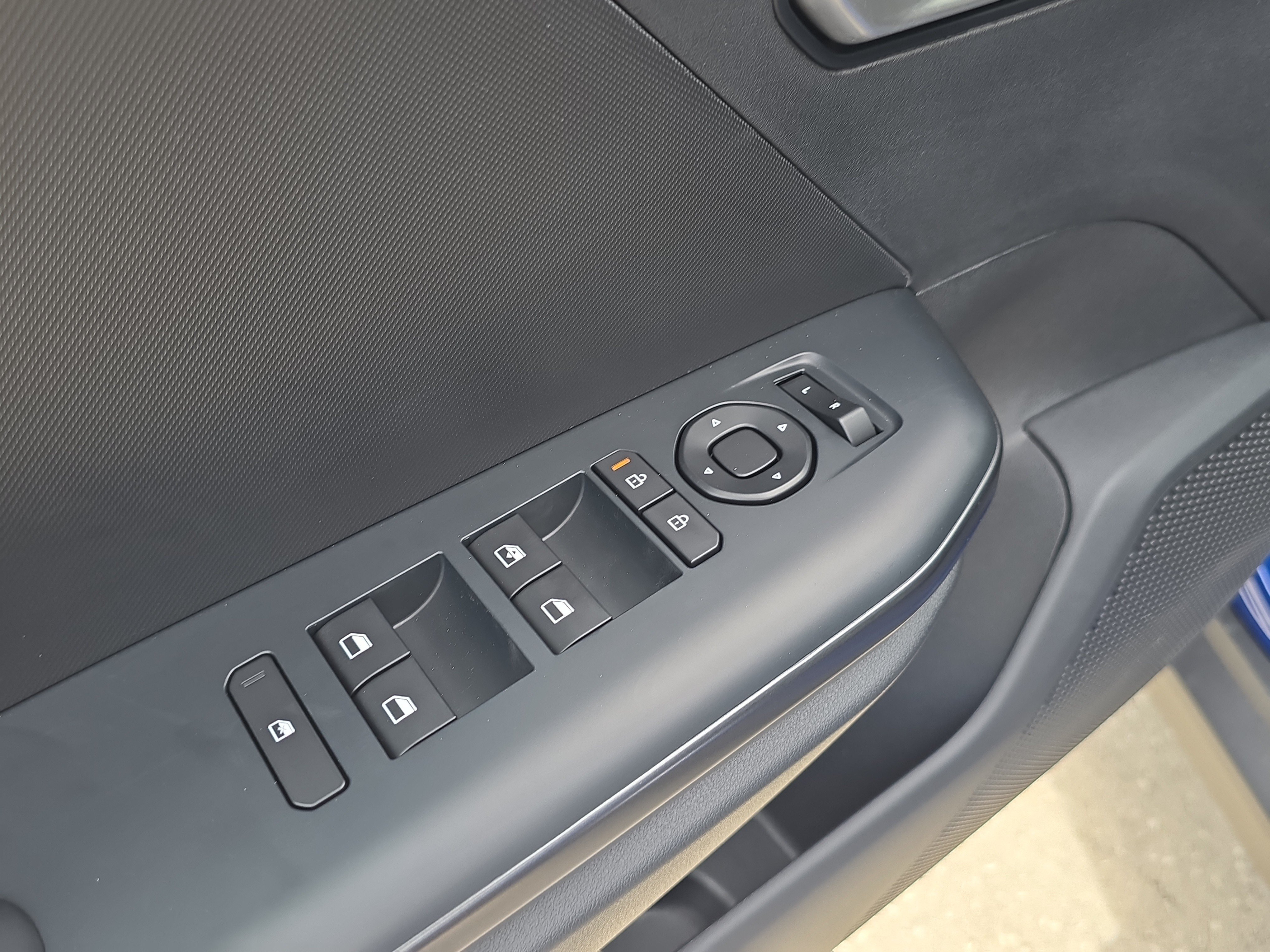 New 2026 Kia K4 FWD image 18
