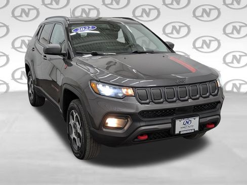 Used 2022 Jeep Compass Trailhawk AWD/4WD image 29