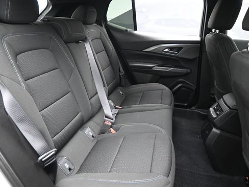 Used 2025 Chevrolet Equinox EV LT FWD image 28