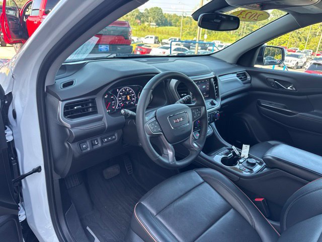 Used 2023 GMC Acadia AT4 w/ Technology Package AWD/4WD image 10