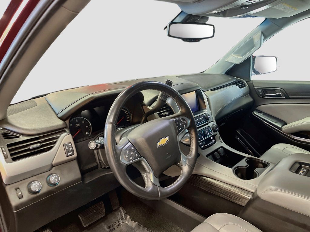 Used 2017 Chevrolet Suburban LT AWD/4WD image 9