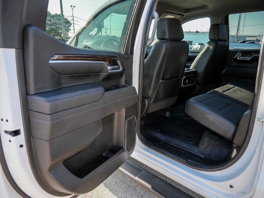 Used 2025 GMC Sierra 1500 Elevation w/ Elevation Premium Package AWD/4WD image 26