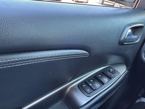 Used 2018 Dodge Journey Crossroad FWD image 29