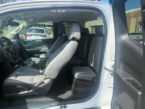 Used 2019 Chevrolet Colorado W/T w/ WT Convenience Package image 23