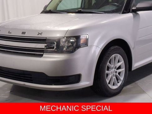 Used 2015 Ford Flex SE image 11