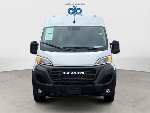 Used 2024 RAM ProMaster 3500 w/ Convenience Group image 8