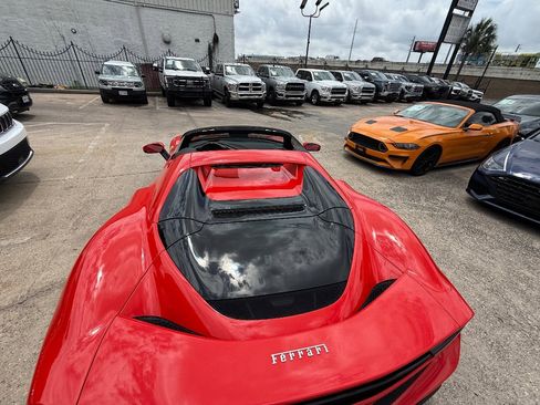 Used 2025 Ferrari 296 GTS RWD image 28