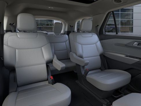 New 2026 Ford Explorer Active image 11