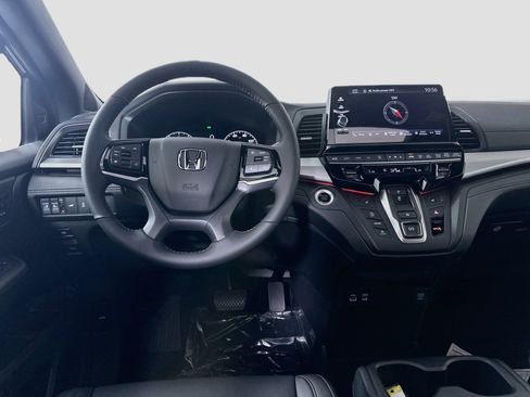 Certified 2025 Honda Odyssey Sport-L image 17