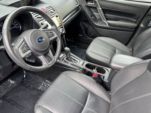 Used 2018 Subaru Forester 2.5i Touring w/ Popular Package #2 image 4