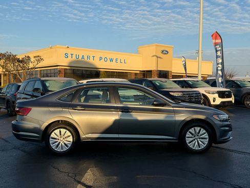 Used 2019 Volkswagen Jetta S image 18