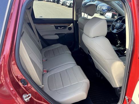 Used 2019 Honda CR-V Touring image 16