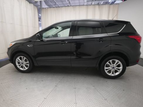 Used 2019 Ford Escape SE AWD/4WD image 23