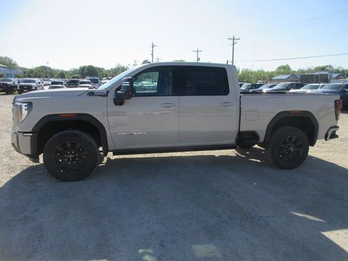 New 2026 GMC Sierra 2500 AT4 w/ AT4 Premium Plus Package AWD/4WD image 10