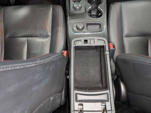 Used 2015 Dodge Durango R/T w/ Trailer Tow Group IV image 21