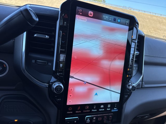 New 2026 RAM 3500 Laramie AWD/4WD image 32