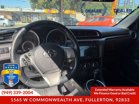 Used 2015 Scion tC FWD image 30