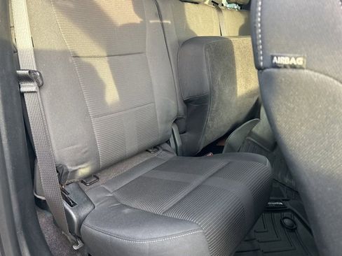 Used 2017 Ford F150 XLT image 13