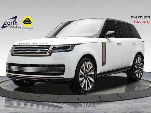 Used 2024 Land Rover Range Rover SV AWD/4WD image 1