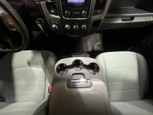 Used 2017 RAM 1500 Express AWD/4WD image 26