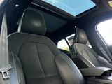 Used 2019 Volvo XC40 T5 R-Design image 3