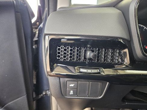 Used 2025 Honda CR-V EX-L image 29