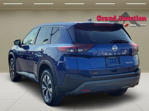 Used 2021 Nissan Rogue SV AWD/4WD image 5