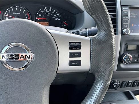Used 2020 Nissan Frontier SV AWD/4WD image 21