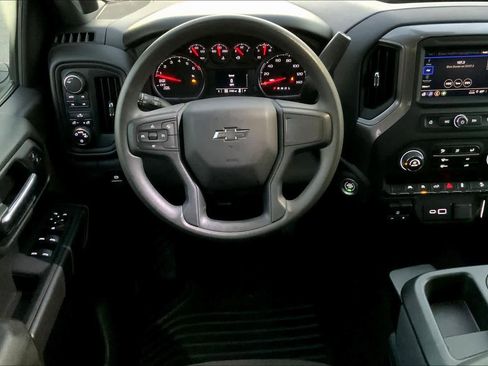 Used 2025 Chevrolet Silverado 1500 Custom Trail Boss image 5