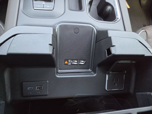 New 2026 GMC Sierra 1500 Denali AWD/4WD image 13