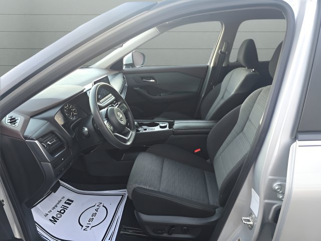 Certified 2023 Nissan Rogue SV AWD/4WD image 12