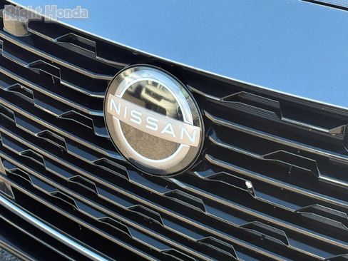 Used 2024 Nissan Sentra SV image 31