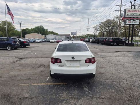 Used 2009 Volkswagen Jetta S FWD image 1