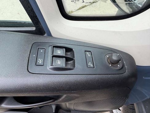 Used 2020 RAM ProMaster 3500 FWD image 12