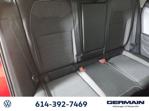Used 2022 Volkswagen Taos SE w/ Driver Assistance Package AWD/4WD image 16